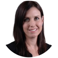 Karen Bauer headshot