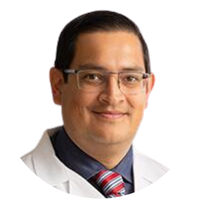 Carlos Pineda, MD headshot